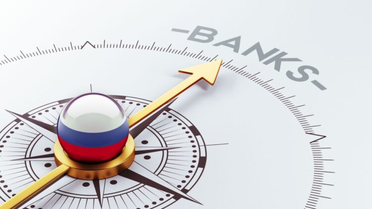 Russians Rushing to Withdraw Cash after Central Bank Directive