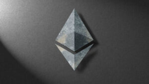 Analyst Breaks Down Why Ethereum Staking Rewards Stand at 7.5%