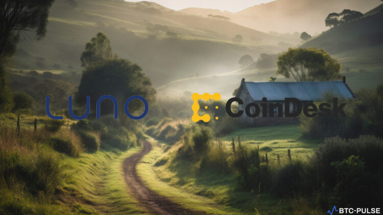 CoinDesk Indices and Luno representatives shaking hands