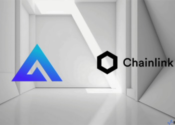 GMX logo and Chainlink logo side by side, symbolizing their collaboration on low-latency oracles integration